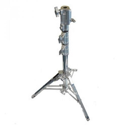 Avenger Lowboy stand